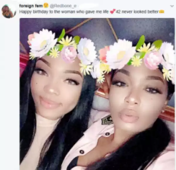 Viral Photo Of A 42 Year Old Mum And Her Grown Up Daughter